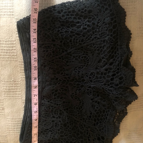 Women’s casual shorts 2 pair - Picture 4 of 5